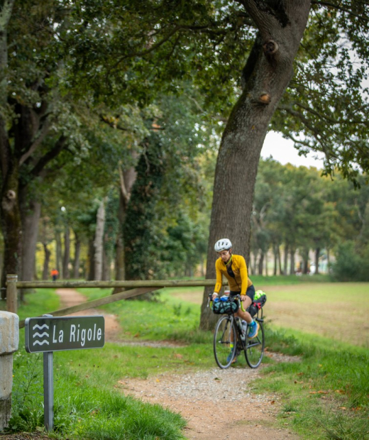 Rigole plaine vélo ©S. Yagiz - pnrhl